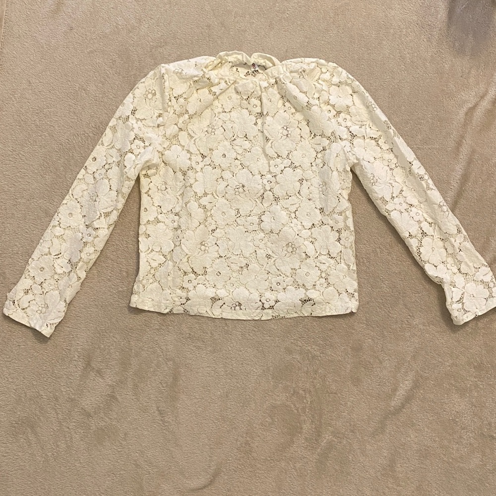 O C Order Plus Lace cream Blouse  sz XL